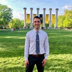 Meet your Posher, Curran